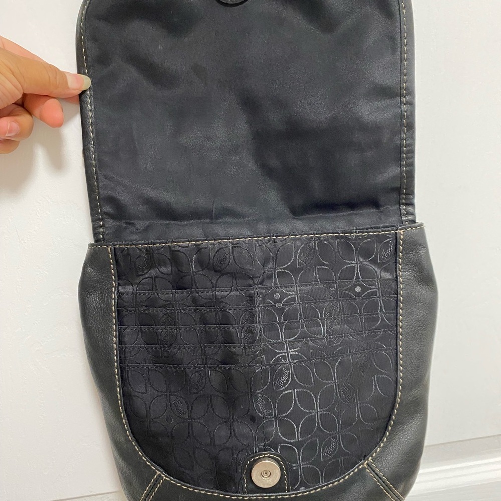 Fossil vintage Black Patterned Leather Bag - Picture 4 of 10